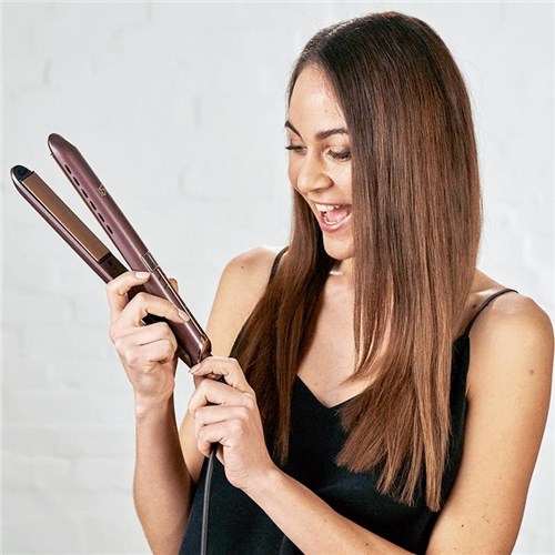 VS Sassoon Frizz Defense Salon Straightener