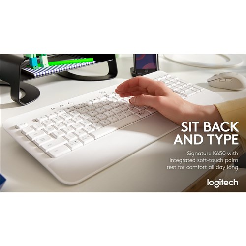 Logitech K650 Signature Wireless Keyboard (Graphite)